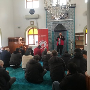 Sosyal Hizmet Merkezlerimiz Tarafından İlimiz Genelindeki Camilerde Cuma Namazı Öncesi Koruyucu ve Önleyici Hizmetlerimiz Kapsamında Farkındalık Eğitimlerimiz Devam Ediyor - fotoğraf 2
