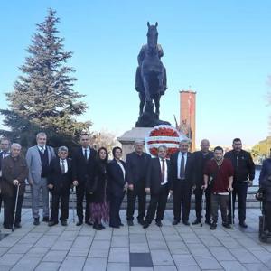3 Aralık Dünya Engelliler Günü Kapsamında, Valilik Hizmet Binası Önünde Tören Düzenlenmiştir. - fotoğraf 6