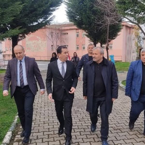 Ünye Kaymakamı Ayhan Işık’tan Sabancı Çocukevi Sitesi Müdürlüğümüze Ziyaret - fotoğraf 2