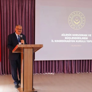 2025 Aile Yılı 'Ailenin Korunması ve Güçlendirilmesi Vizyon Belgesi ve Eylem Planı' Bilgilendirme Toplantısı Yapıldı - fotoğraf 2