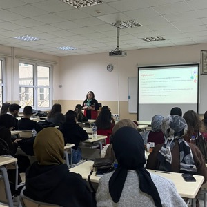 Bakanlığımız ile Yükseköğretim Kurulu (YÖK) arasında imzalanan iş birliği protokolü doğrultusunda, Ordu Üniversitesi öğrencilerine yönelik Aile Eğitim Programı çalışmaları Başarıyla Tamamlandı - fotoğraf 5
