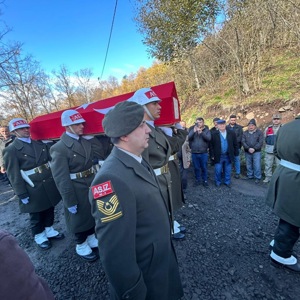Gazimiz Mehmet YEŞER Askeri Törenle Son Yolculuğuna Uğurlandı - fotoğraf 2