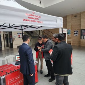 İl Genelinde Sahaya Çıkan Ekiplerimiz 'Dijital Dünyada Çocuk Hakları Sözleşmesi' Kapsamında Farkındalık Çalışmalarına Devam Ediyor - fotoğraf 3