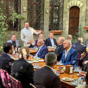 Şehit Yakınları ve Gaziler ile İstişare Toplantısı - fotoğraf 1