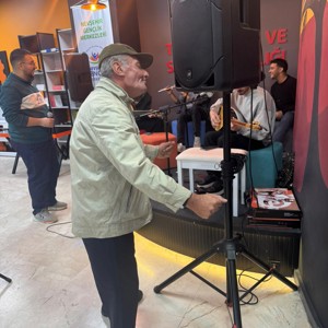 Engelsiz müzik şöleni etkinliği  - fotoğraf 1