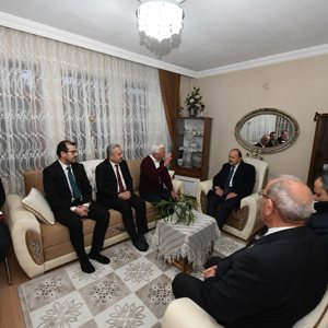 Valimiz Sayın Meftun Dallı'dan Gazimiz Mehmet Böyükoğlu'na Ziyaret - fotoğraf 1