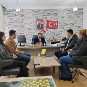 İl Müdürümüz Mahmut Selçuk Kuruluşumuz Çocuk Evleri Koordinasyon Merkezi Müdürlüğü'nde yılın son ziyaret ve kontrollerini yaptı.  - fotoğraf 1