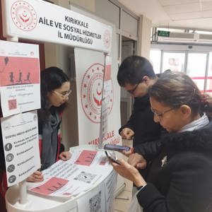Dijital Dünyada Çocukların Yanındayız - fotoğraf 5