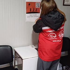 Mahalle Muhtarlarına Dijital Dünyada Çocuk Hakları Sözleşmesi  Tanıtımı Yapıldı. - fotoğraf 2