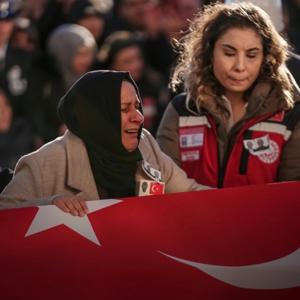 Kahraman Şehitlerimizi Dualarla Ebediyete Uğurladık - fotoğraf 3