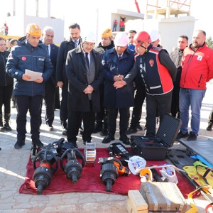 AFAD KOORDİNESİNDE DEPREM TATBİKATI DEĞERLENDİRME TOPLANTISI YAPILDI - fotoğraf 7