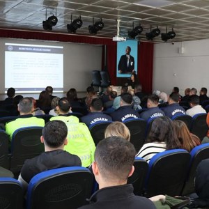 Küre İlçemizde Koruyucu Aile Hizmet Modeli Tanıtımı Gerçekleştirildi - fotoğraf 3