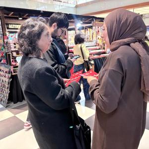 "Dijital Dünyada Çocuk Hakları Sözleşmesi" İmza Kampanyası ile İlgili Standımız Alışveriş Merkezinde... - fotoğraf 5