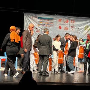 Çayırova Çocuk Evleri Sitesi’nde “Ponçik Hasta” Tiyatro Gösterisi Sahnelendi - fotoğraf 5