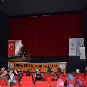 Van’da 25 Kasım Kadına Yönelik Şiddetle Mücadele ve Dayanışma Günü - fotoğraf 5