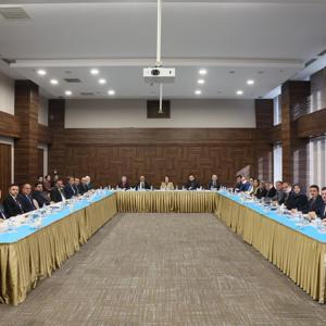 BAKANIMIZ SAYIN MAHİNUR ÖZDEMİR GÖKTAŞ’IN ÖNDERLİĞİNDE İL MÜDÜRLERİ TOPLANTISI GERÇEKLEŞTİRİLDİ - fotoğraf 7