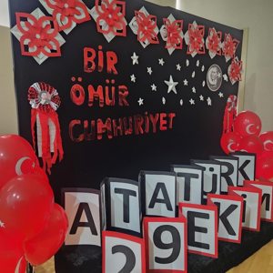 29 Ekim Cumhuriyet Bayramı'nın 102. Yılı Coşku ve Gururla Kutlandı - fotoğraf 1