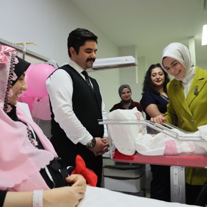 Bakanımız Göktaş'tan doğum yapan annelere "yeni yıl" ziyareti - fotoğraf 8
