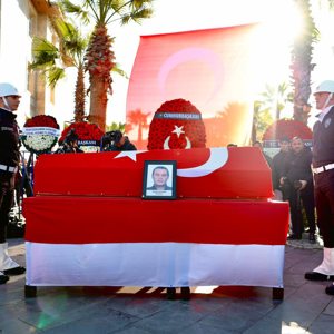 Kahraman Şehidimizi Son Yolculuğuna Uğurladık. - fotoğraf 2