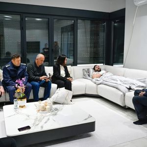 Yaralı Polislerimize Geçmiş Olsun Ziyareti - fotoğraf 1