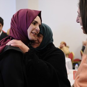 Bakanımız Göktaş, Sarıkamış'ta şehit ve gazi aileleri onuruna verilen yemeğe katıldı - fotoğraf 2