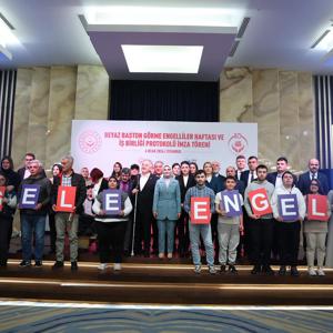 Bakanımız Göktaş, "Beyaz Baston Görme Engelliler Haftası ve İşbirliği Protokolü İmza Töreni"nde konuştu - fotoğraf 3