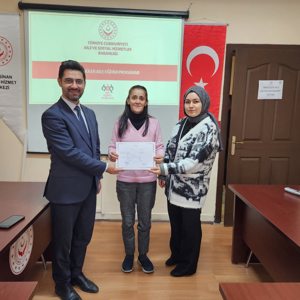 Modüler Aile Eğitim Programı Kapsamındaki İkinci Grup Eğitimleri Başarıyla Tamamlandı - fotoğraf 2