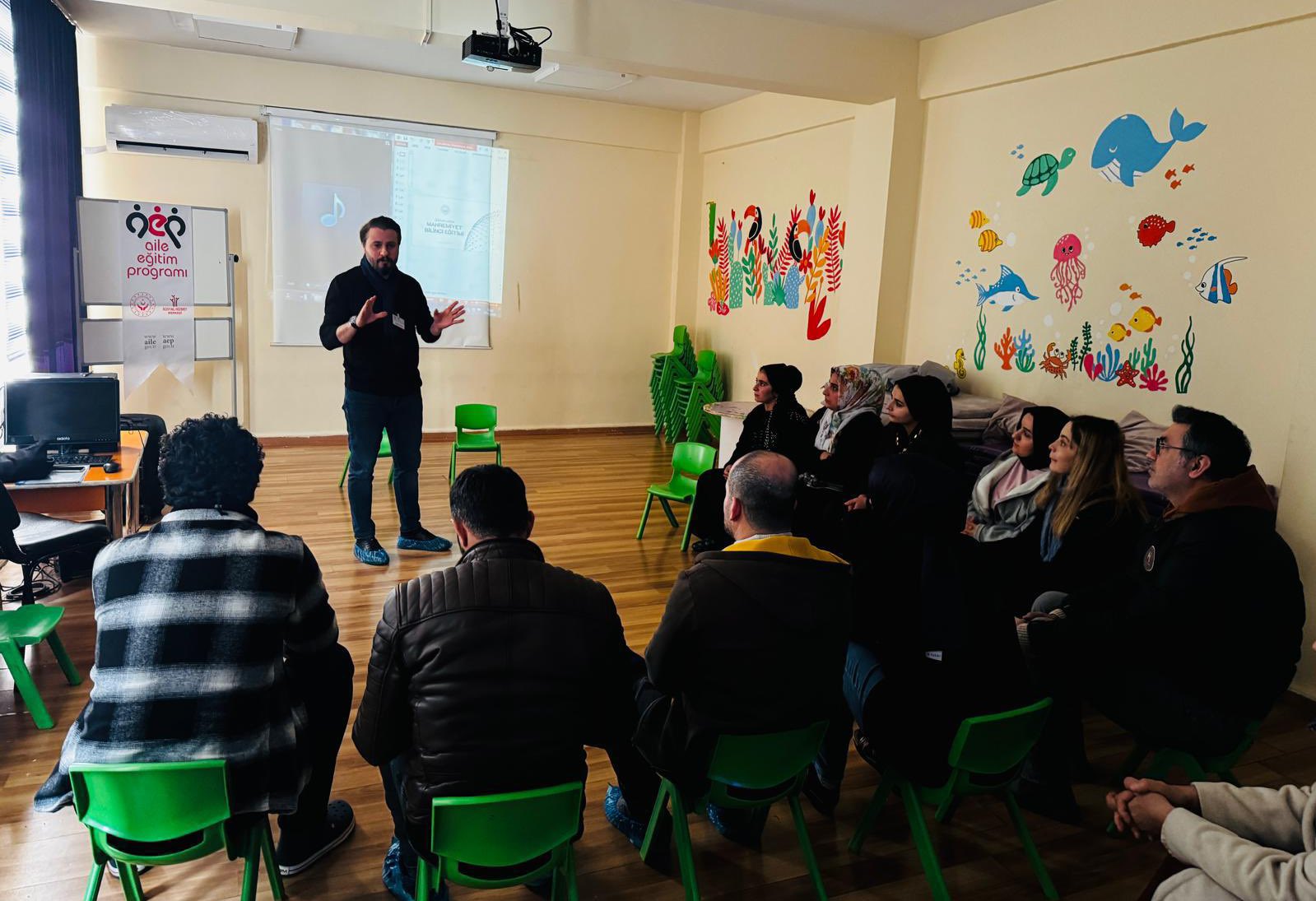 “Çocuklarda Mahremiyet Bilinci ve Aile Eğitim Programı” eğitimi