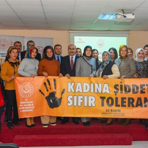 “Uluslararası Kadına Yönelik Şiddetle Mücadele Günü” Kapsamında Düzenlenen Konferansımız - fotoğraf 1