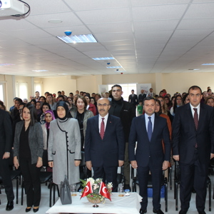 “Uluslararası Kadına Yönelik Şiddetle Mücadele Günü” Kapsamında Düzenlenen Konferansımız - fotoğraf 33