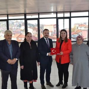 Kilimli Kaymakamımız Sn. Kübra Demirer Zonguldak Merkez Huzurevi Müdürlüğümüzü Ziyaret Etmiştir. - fotoğraf 3