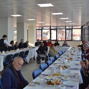 Kilimli Kaymakamımız Sn. Kübra Demirer Zonguldak Merkez Huzurevi Müdürlüğümüzü Ziyaret Etmiştir. - fotoğraf 10
