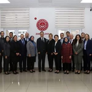 Kuruluş Müdürlerimiz ile Şube Müdürlerimize Yönelik Protokol ve Nezaket Kuralları Konulu Eğitim Gerçekleştirilmiştir.  - fotoğraf 1