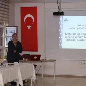 Kuruluş Müdürlerimiz ile Şube Müdürlerimize Yönelik Protokol ve Nezaket Kuralları Konulu Eğitim Gerçekleştirilmiştir.  - fotoğraf 5
