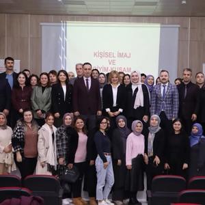 Protokol ve Nezaket Kuralları Konulu Üç Gün Sürecek Olan Eğitimin 1.günü Tamamlanmıştır. - fotoğraf 2