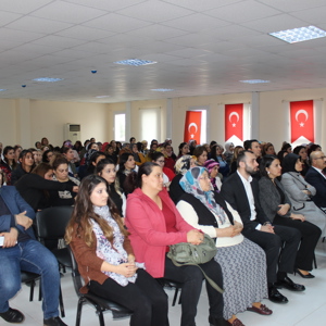 “Uluslararası Kadına Yönelik Şiddetle Mücadele Günü” Kapsamında Düzenlenen Konferansımız - fotoğraf 19