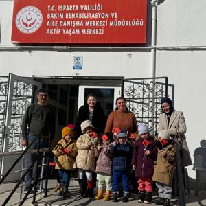 Minik Öğrencilerden Özel Bireylerimize Ziyaret - fotoğraf 3