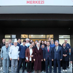 Bakanımız Göktaş, Nevşehir’de Kapadokya Huzurevi Yaşlı Bakım ve Rehabilitasyon Merkezi'nin açılışını yaptı - fotoğraf 11