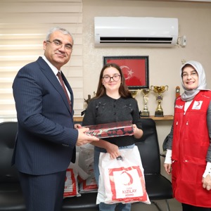 ŞEHİDİMİZİN EMANETİ ESMA YAREN İÇİN ANLAMLI BİR DOĞUM GÜNÜ BULUŞMASI - fotoğraf 2