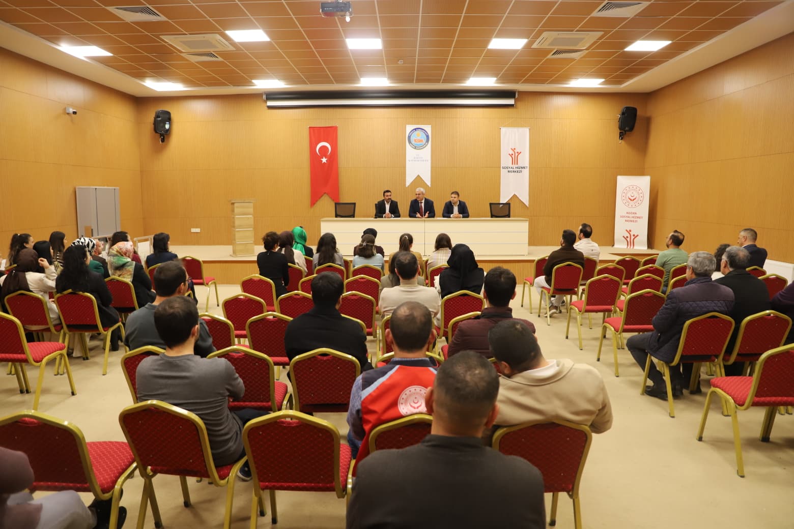 KOZAN SOSYAL HİZMET MERKEZİMİZDE ÇALIŞMA ARKADAŞLARIMIZLA BİR ARAYA GELDİK