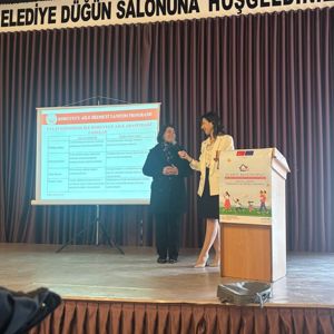 Çay İlçesinde Koruyucu Aile Tanıtım Programı Düzenlendi  - fotoğraf 1