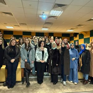 Çocuklukta Kritik Yaş-Gelişim Dönemleri ve Uygun Yetişkin Tutumları konulu eğitim gerçekleştirilmiştir - fotoğraf 4