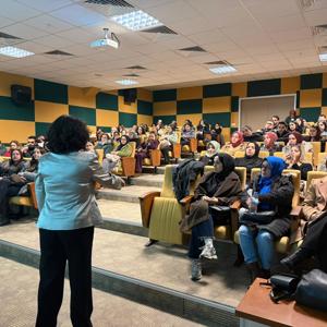 Çocuklukta Kritik Yaş-Gelişim Dönemleri ve Uygun Yetişkin Tutumları konulu eğitim gerçekleştirilmiştir - fotoğraf 1
