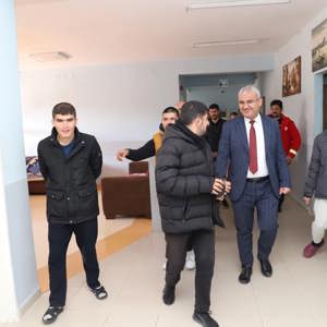 ENGELSİZ YAŞAM MERKEZİMİZDE SAMİMİ VE KEYİFLİ SOHBETLER - fotoğraf 1