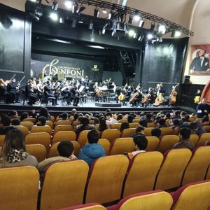 ÇOCUKLARIMIZLA MÜZİK ALETLERİ TANITIMI VE MİNİ KONSER ETKİNLİĞİ - fotoğraf 1