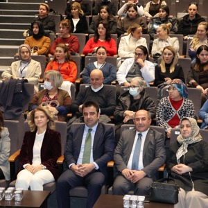 Gönül Elçileri projesi kapsamında Koruyucu Aile Programı Gerçekleştirildi - fotoğraf 1