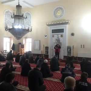 Sosyal Hizmet Merkezlerimiz tarafından İlimiz genelindeki camilerde cuma namazı öncesi koruyucu ve önleyici hizmetlerimiz kapsamında farkındalık eğitimlerimiz devam ediyor - fotoğraf 3