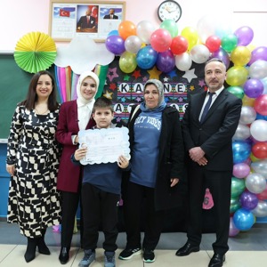 İlk Karne İlk Heyecan  - fotoğraf 1
