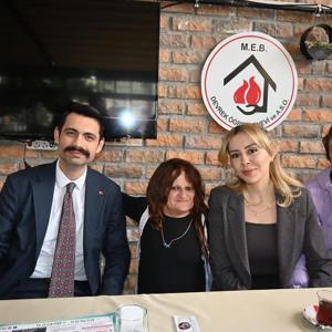 3 Aralık Dünya Engelliler Günü kapsamında Devrek’teki tüm engelli ve engelli aileleri yararına yemek programı düzenlendi. - fotoğraf 4
