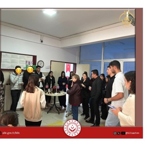 Müdürlüğümüze bağlı hizmet vermekte olan Kilis Sosyal Hizmet Merkezi Müdürlüğü ile Kilis 7 Aralık Üniversitesi iş birliği içerisinde 'Sosyal Duyarlılık Dersi ,Gönüllülük Çalışması ve Topluma Hizmet Uygulamaları' projesi kapsamında bir araya geldik. - fotoğraf 3
